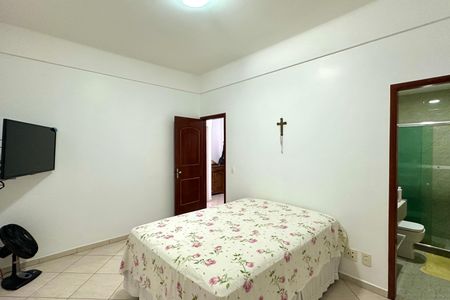 Apartamento para alugar com 110m², 3 quartos e sem vaga