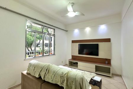 Apartamento para alugar com 110m², 3 quartos e sem vaga