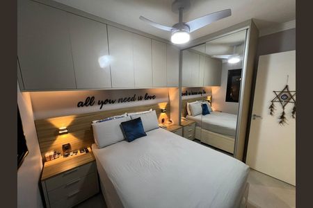 DORMITORIO de apartamento à venda com 2 quartos, 48m² em Vila Yolanda, Osasco