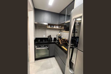 Apartamento à venda com 48m², 2 quartos e 1 vaga Apartamento à venda com 48m², 2 quartos e 1 vagaCOZINHA