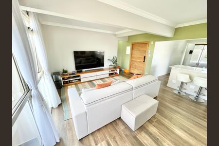 Apartamento à venda com 120m², 3 quartos e 2 vagas Apartamento à venda com 120m², 3 quartos e 2 vagasSala/Cozinha