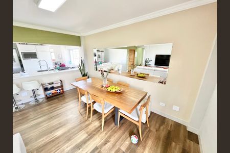 Apartamento à venda com 120m², 3 quartos e 2 vagas Apartamento à venda com 120m², 3 quartos e 2 vagasSala/Cozinha