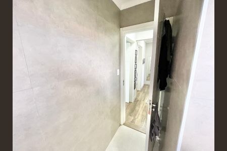 Apartamento à venda com 120m², 3 quartos e 2 vagas Apartamento à venda com 120m², 3 quartos e 2 vagasBanheiro 2