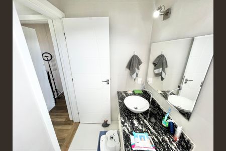 Apartamento à venda com 120m², 3 quartos e 2 vagas Apartamento à venda com 120m², 3 quartos e 2 vagasBanheiro 1