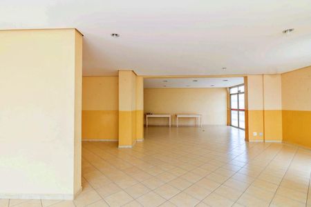 Apartamento à venda com 75m², 3 quartos e 2 vagas Apartamento à venda com 75m², 3 quartos e 2 vagasSalão de Festas