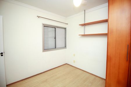 Apartamento à venda com 75m², 3 quartos e 2 vagas Apartamento à venda com 75m², 3 quartos e 2 vagasSuíte