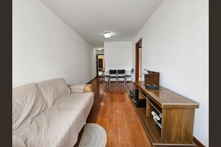Apartamento para alugar com 82m², 2 quartos e 1 vagaSala