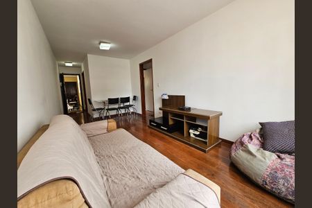 Apartamento para alugar com 82m², 2 quartos e 1 vagaSala