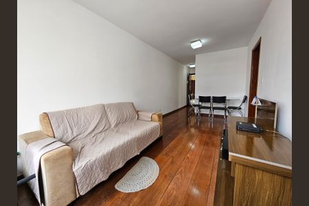 Apartamento para alugar com 82m², 2 quartos e 1 vagaSala