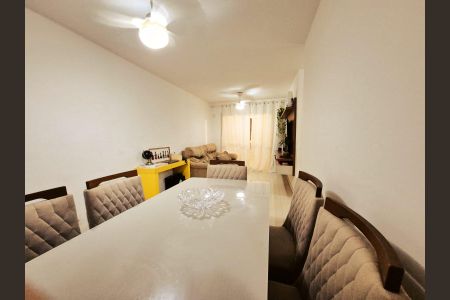 Apartamento à venda com 77m², 3 quartos e 1 vaga Apartamento à venda com 77m², 3 quartos e 1 vagaSala