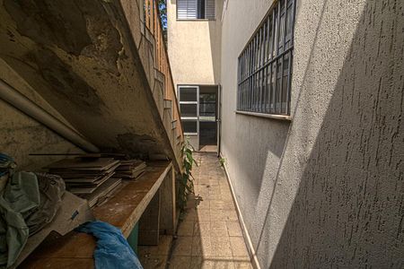 Casa à venda com 150m², 2 quartos e 1 vagacorredor lateral_1