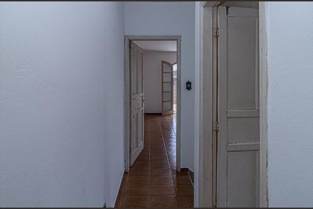 Casa à venda com 150m², 2 quartos e 1 vagacorredor para os cômodos_2