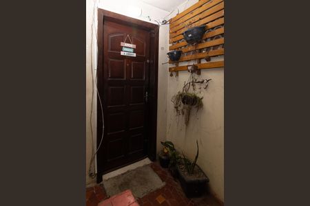 Apartamento para alugar com 46m², 2 quartos e sem vaga Apartamento para alugar com 46m², 2 quartos e sem vagaEntrada