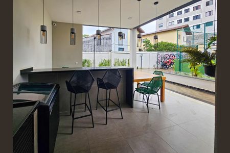 Apartamento para alugar com 40m², 2 quartos e sem vagaÁrea comum - Churrasqueira