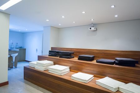 Apartamento à venda com 87m², 2 quartos e 2 vagascinema 