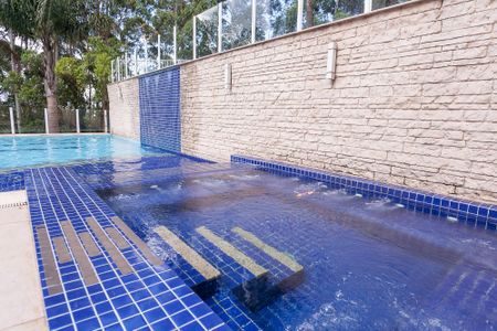 Apartamento à venda com 87m², 2 quartos e 2 vagasÁrea comum - Piscina