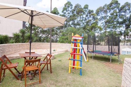 Apartamento à venda com 87m², 2 quartos e 2 vagasÁrea comum - Playground