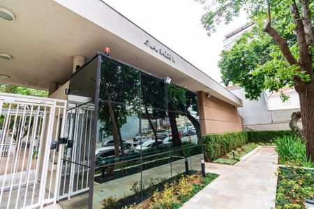 Apartamento à venda com 65m², 2 quartos e 2 vagas Apartamento à venda com 65m², 2 quartos e 2 vagasFachada