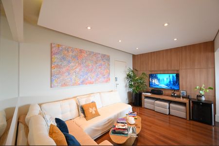 Apartamento à venda com 65m², 2 quartos e 2 vagasSala