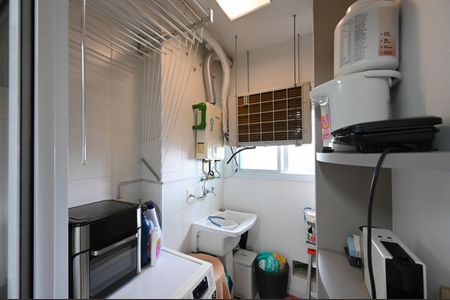 Apartamento à venda com 65m², 2 quartos e 2 vagasLavanderia