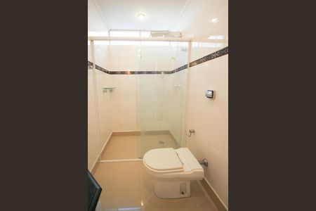 Apartamento à venda com 105m², 3 quartos e 1 vagaBanheiro da Suíte 