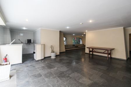 Apartamento à venda com 105m², 3 quartos e 1 vagaÁrea comum - Salão de festas