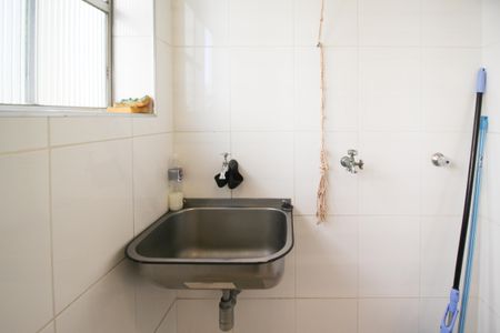 Apartamento à venda com 105m², 3 quartos e 1 vagaÁrea de Serviço