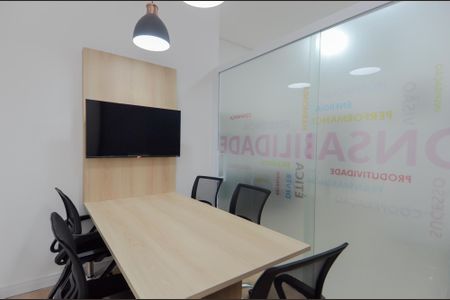Apartamento para alugar com 56m², 2 quartos e 1 vaga Apartamento para alugar com 56m², 2 quartos e 1 vagaEspaço Office