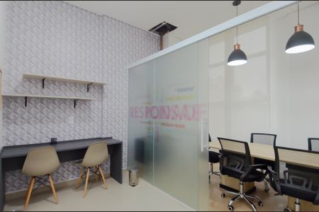 Apartamento para alugar com 56m², 2 quartos e 1 vaga Apartamento para alugar com 56m², 2 quartos e 1 vagaEspaço Office