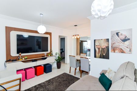 Sala de apartamento para alugar com 2 quartos, 56m² em Vila Galvão, Guarulhos