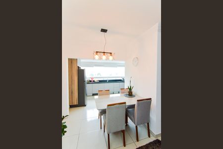 Sala de Jantar de apartamento para alugar com 2 quartos, 56m² em Vila Galvão, Guarulhos