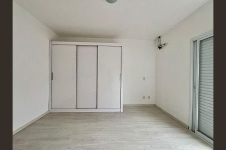 Casa de condomínio para alugar com 120m², 3 quartos e 2 vagas Casa de condomínio para alugar com 120m², 3 quartos e 2 vagasSuíte