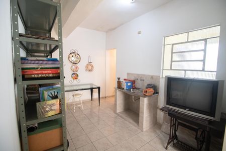 Casa à venda com 175m², 3 quartos e 2 vagasEDÍCULA