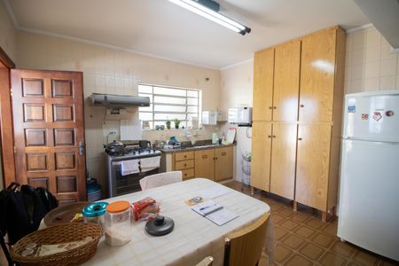 Casa à venda com 175m², 3 quartos e 2 vagasCOZINHA