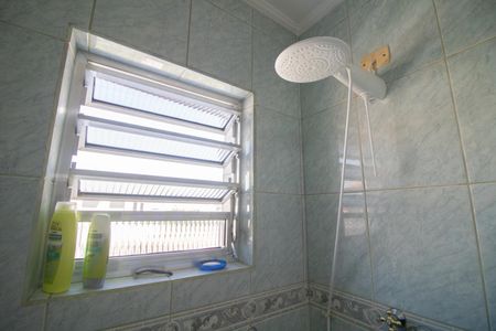 Casa à venda com 175m², 3 quartos e 2 vagasBANHEIRO