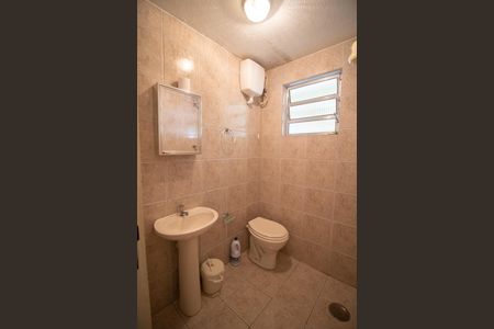 Casa à venda com 175m², 3 quartos e 2 vagasEDÍCULA