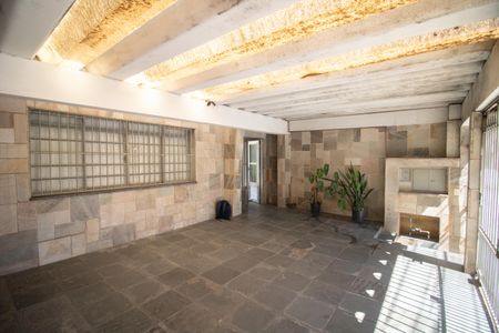 Casa à venda com 175m², 3 quartos e 2 vagasGARAGEM