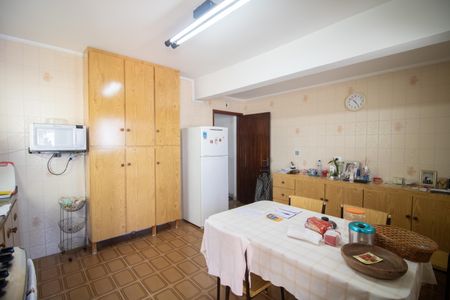 Casa à venda com 175m², 3 quartos e 2 vagasCOZINHA
