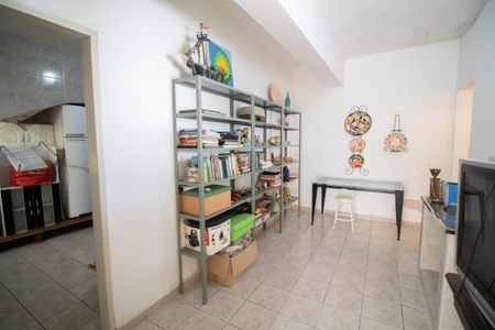 Casa à venda com 175m², 3 quartos e 2 vagasEDÍCULA