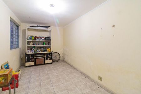 Casa à venda com 240m², 3 quartos e 2 vagasQuarto