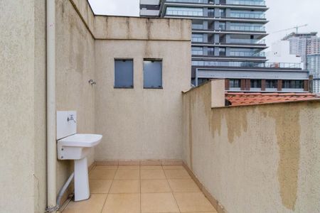 Casa à venda com 240m², 3 quartos e 2 vagasVaranda