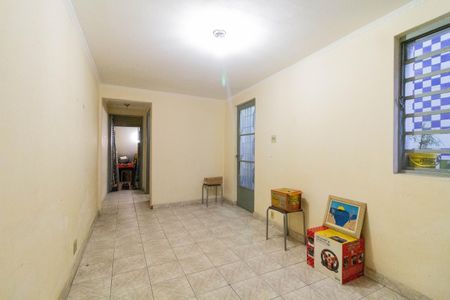 Casa à venda com 240m², 3 quartos e 2 vagasQuarto