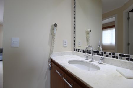 Apartamento para alugar com 66m², 2 quartos e 1 vagaBanheiro Social