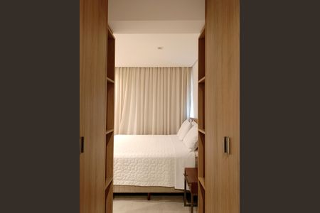 Studio para alugar com 31m², 1 quarto e 1 vaga Studio para alugar com 31m², 1 quarto e 1 vagaEstúdio