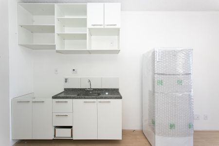 Cozinha de kitnet/studio para alugar com 1 quarto, 26m² em Tatuapé, São Paulo