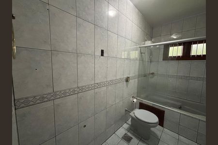 Casa para alugar com 160m², 3 quartos e 2 vagas