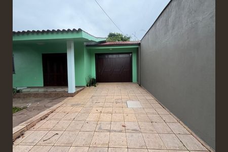 Casa para alugar com 160m², 3 quartos e 2 vagas