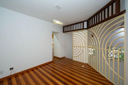 SALA de casa para alugar com 5 quartos, 320m² em Belvedere, Belo Horizonte