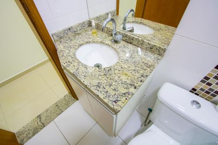 Apartamento para alugar com 92m², 3 quartos e 2 vagas Apartamento para alugar com 92m², 3 quartos e 2 vagasBanheiro social