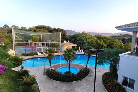 Casa de condomínio à venda com 173m², 4 quartos e 5 vagas